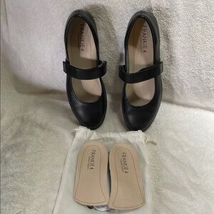 Women's Black Mary Jane Shoes size 10